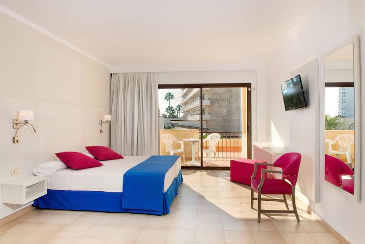 Hotel La Santamaria Zimmer